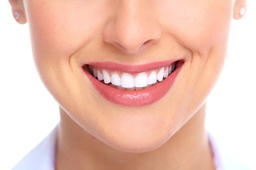 英文生字：mouth 嘴巴